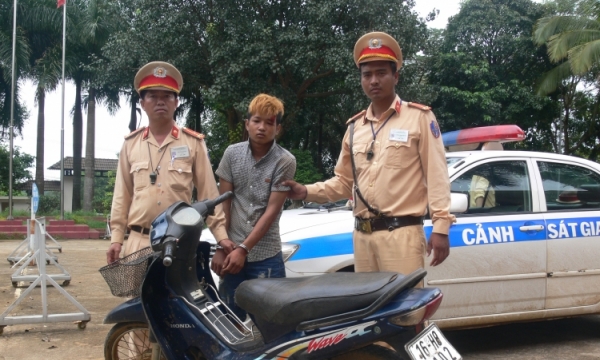 Đắk Nông: Bắt giữ đối tượng sử dụng hung khí trộm cắp xe máy  
